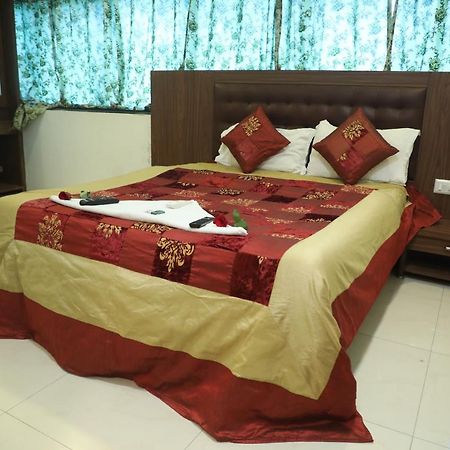 Hotel Shiv Leela Grand มุมไบ ภายนอก รูปภาพ